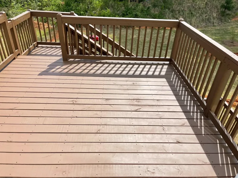 Deck Staining & Painting
